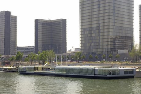 La piscine Joséphine Baker et quais de la Seine, rive gauche  - JPG - 98.3 ko