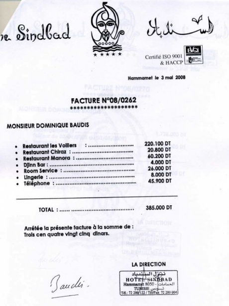 La carte bleue "corporate" de l’IMA finance un peu plus que les faux-frais  de Dominique Baudis. Elle autorise certaines libertés au dirigeant de l’UMP :  1- les allers-retours entre Paris et Toulouse -avec Air France-  de sa femme Ysabel  2-les notes de restaurant du XVIe arrondissement, où il réside. Avec un petite préférence pour le "joyeux dragon", une gargotte où il a réussi à claquer 755 euros en un repas…  3- Des séjours à l’hôtel Sinbad d’Hammamet, où il conforte les relations franco-tunisiennes.  Bakchich s’est procuré aussi bien les notes de restaurant que les relevés de carte bancaire. Un beau voyage de Tunis à Passy en passant par Toulouse. - JPG - 68 ko