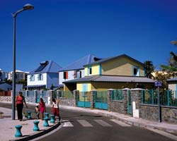 Quartier rénové tout en couleur