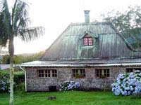 Le gîte de Bélouve au lever du jour